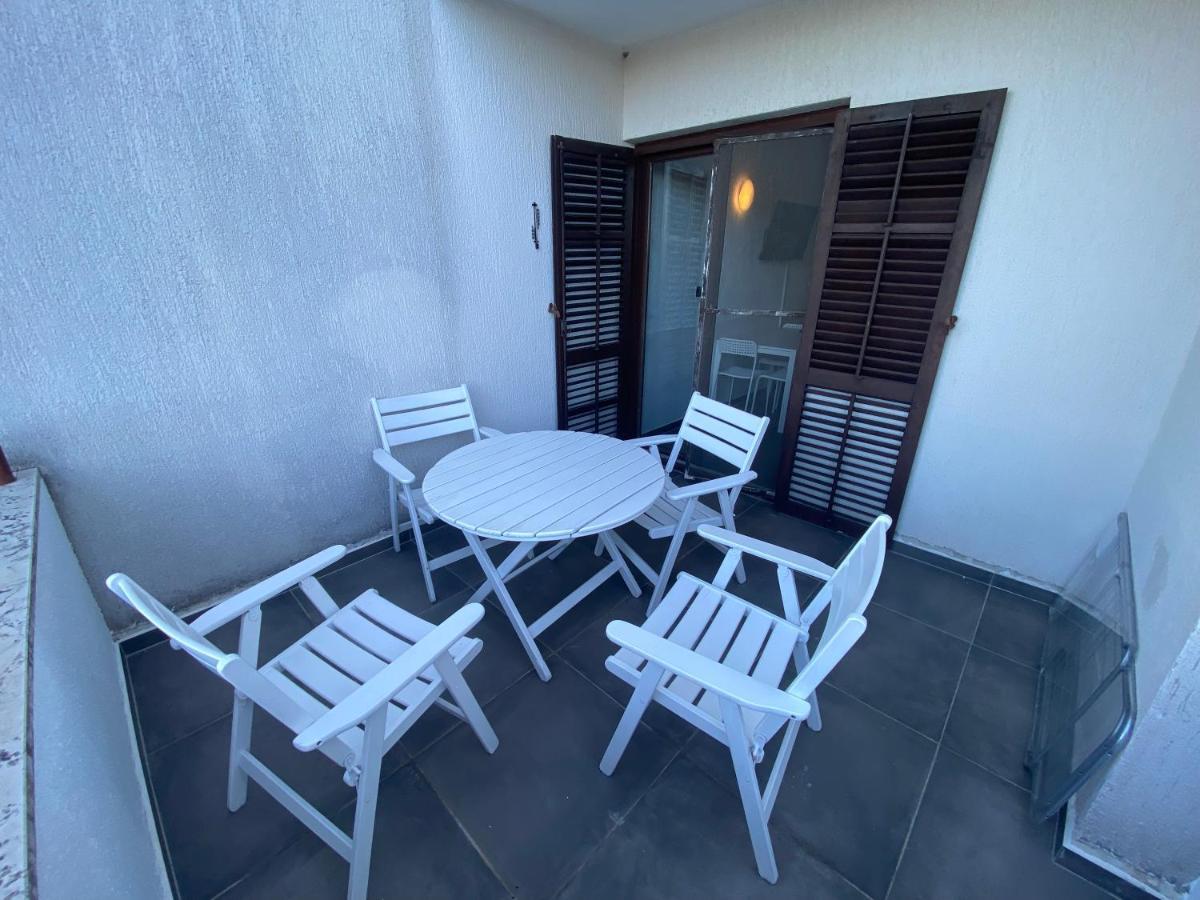 Cukon Holiday Home Premantura Luaran gambar