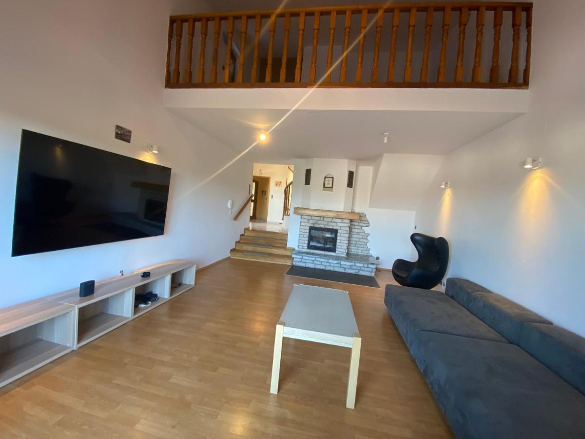 Cukon Holiday Home Premantura Luaran gambar
