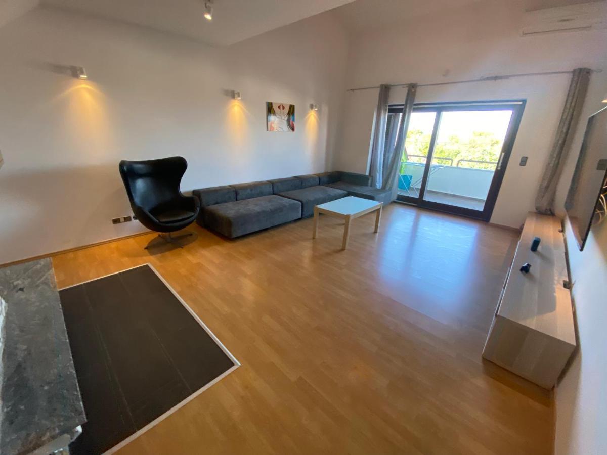 Cukon Holiday Home Premantura Luaran gambar