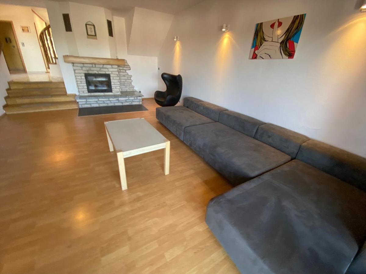 Cukon Holiday Home Premantura Luaran gambar