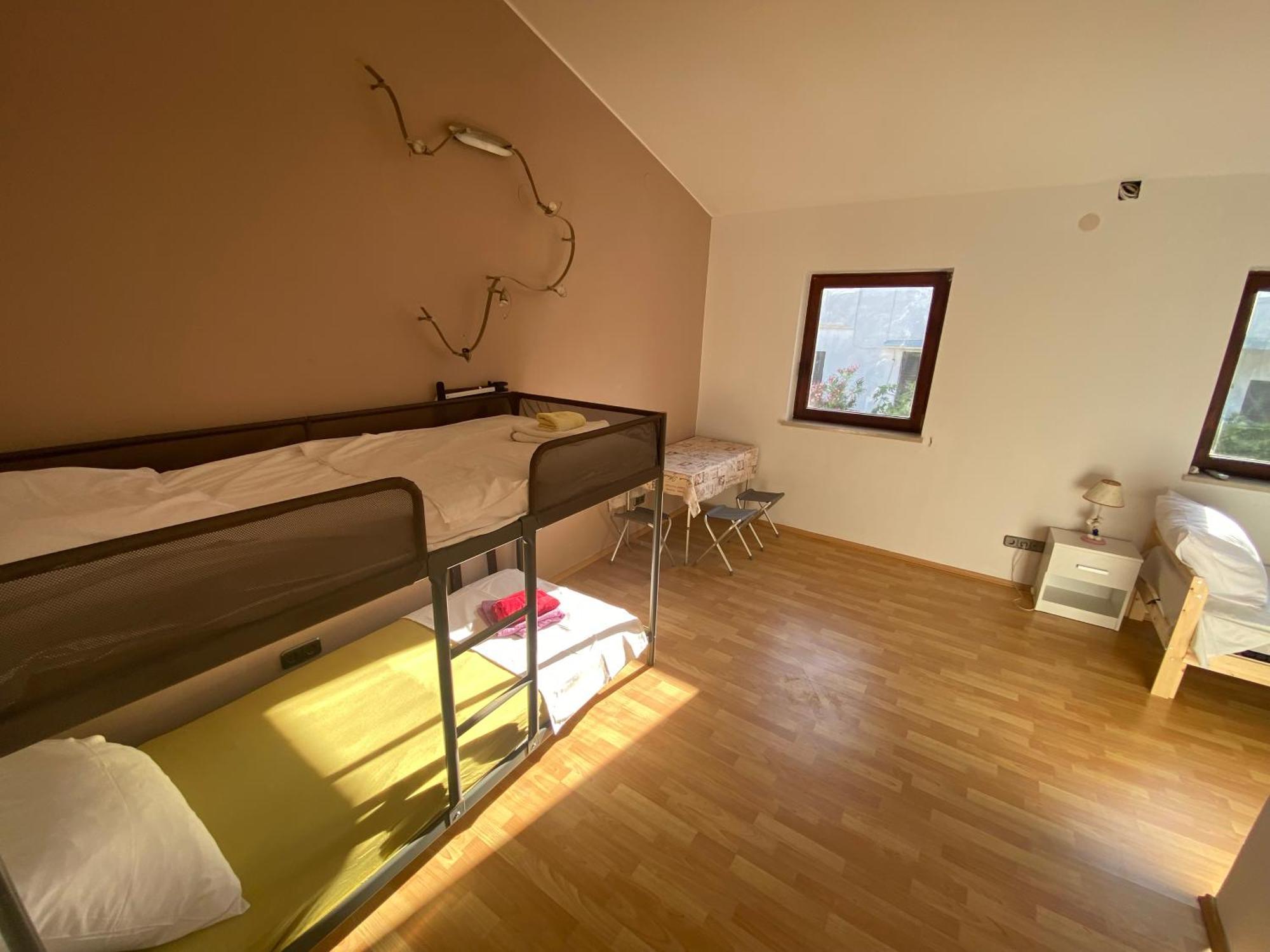 Cukon Holiday Home Premantura Bilik gambar